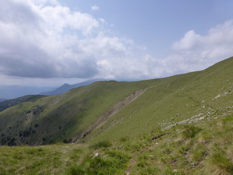 Presque la fin du balcon : Punaise ce que ça a été long ! Presque 2 heures pour parcourir le balcon et ses remontées qui m'ont bien cassées les pattes