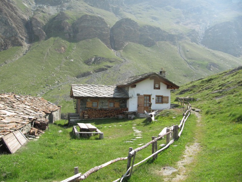 #2 bien symphatique : ce petit chalet ! bien symphatique : ce petit chalet !