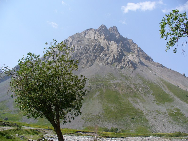 #1 GR57A : Roche Olivéra GR57A : Roche Olivéra