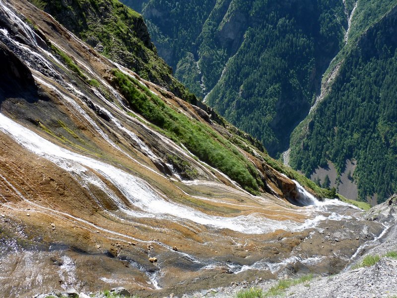 #18 Descente des Clots : La résurgence Descente des Clots : La résurgence