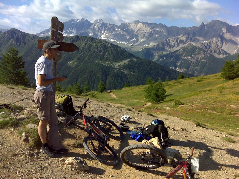 #8 Col Fromage : Le premier col de la journée. On a encore du mal avec l Col Fromage : Le premier col de la journée. On a encore du mal avec l'altitude...