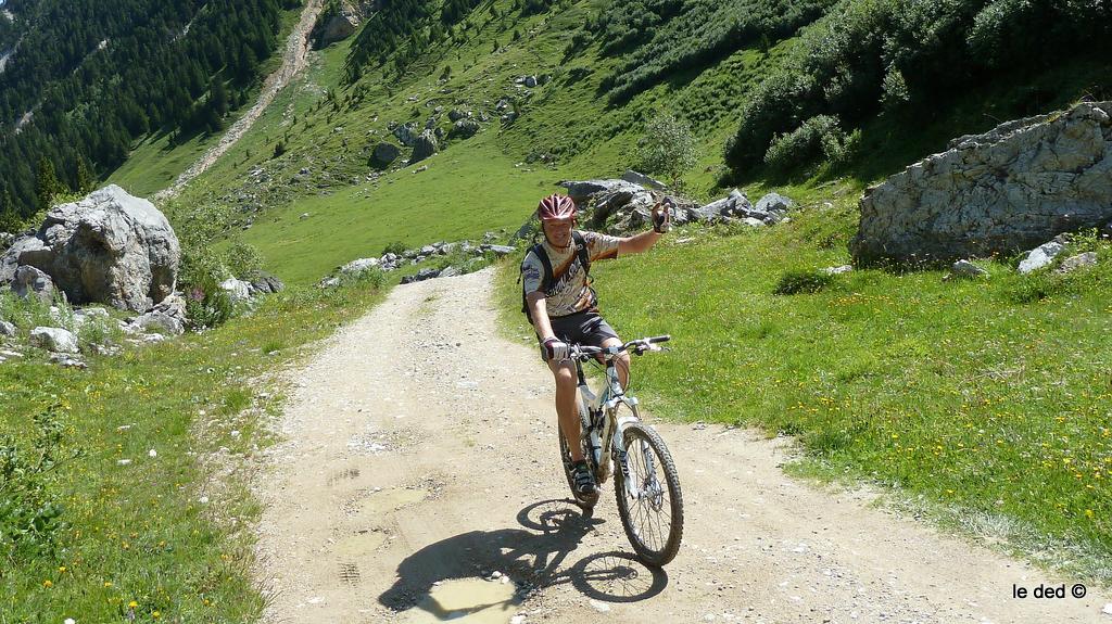 #9 piste des Avals : Quand la difficulté baisse (entendez par là que la pente s piste des Avals : Quand la difficulté baisse (entendez par là que la pente s'atténue), le sourire revient