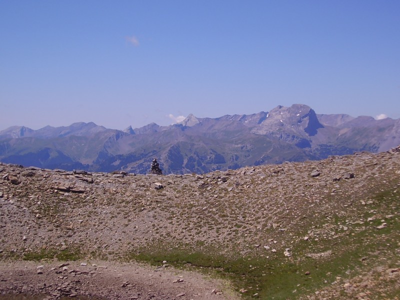 #4 col de la Pare : Col de la Pare, avec pour toile de fond la grande Séolane col de la Pare : Col de la Pare, avec pour toile de fond la grande Séolane