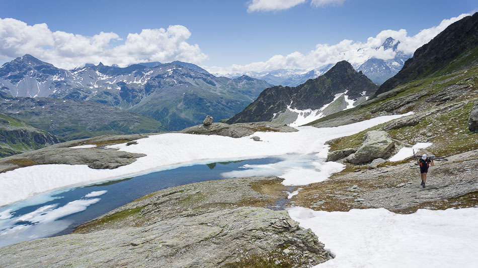 Passage de la Louie Blanche : quelques névés font de la résistance