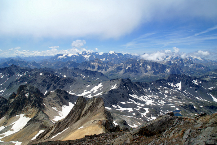 #5 Vue S du sommet : col de Valmeinier, des Muandes, Pointe des Cerces, Ecrins. Vue S du sommet : col de Valmeinier, des Muandes, Pointe des Cerces, Ecrins.