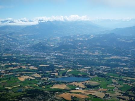 Panorama du sommet : le Piolit (triangulaire, avec la belle arête à droite), c'était dimanche dernier