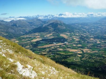 Panorama du sommet : massif des Ecrins au fond