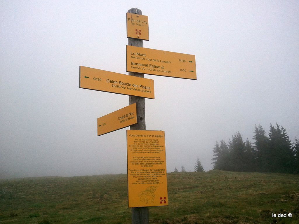 Plan de Lay : Panneautage conséquent pour la création/réhabilitation du tour de la Lauzière et ses sentiers!