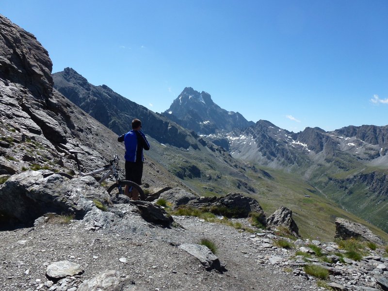 Col Sellière : Grand beau et belle vue sur le Viso