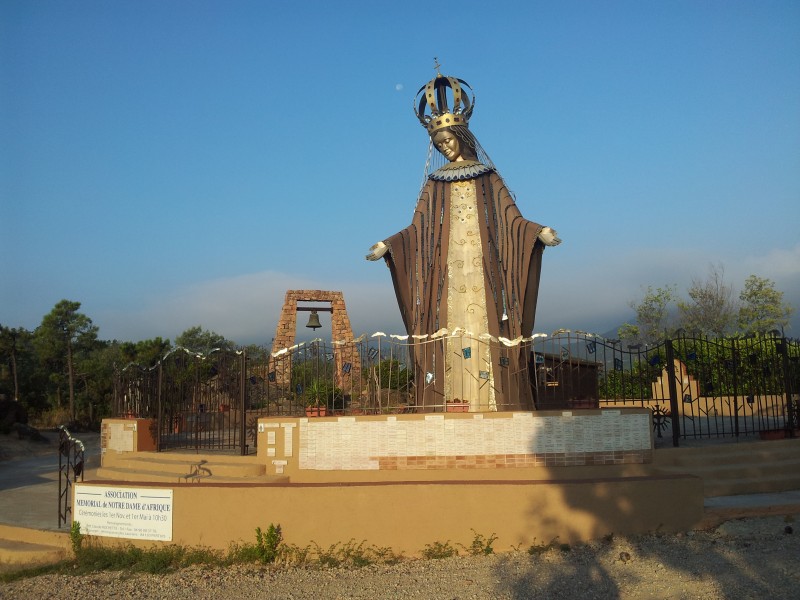 #1 ND d ND d'Afrique : Oh ! la grande dame.