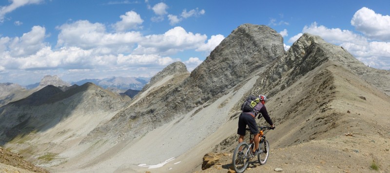 col de la petite barre : le 4ème ébréché et les 3 évéchés