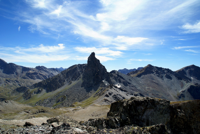 Antécime de Rocca Bianca : belle vue sur la Tête des Toillies