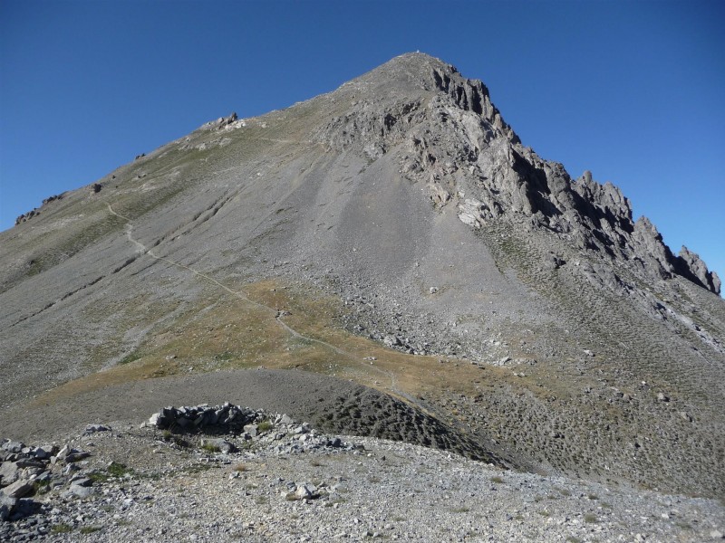 #12 Mont Thabor : Du col 2291, vue sur la montée à l Mont Thabor : Du col 2291, vue sur la montée à l'Aiguille Rouge.
