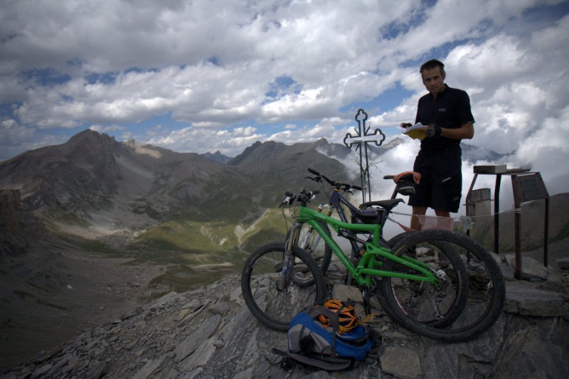 Monte Bellino : un peu de lecture, sans grand intérêt