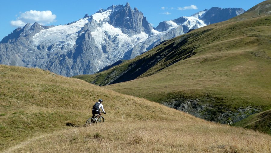 Entrée du Rif Tort : Toujours la Meije dans un coin du cadre