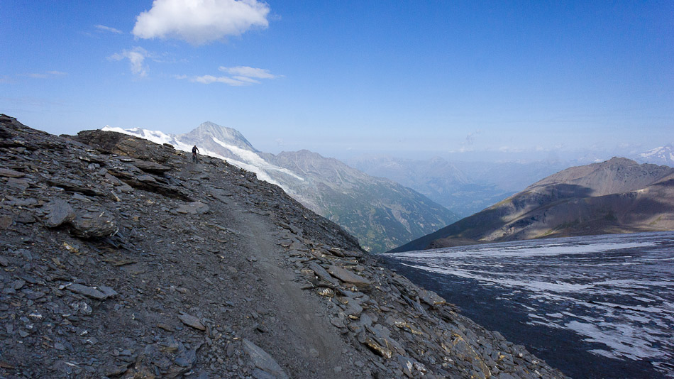 #5 Portion roulante vers 3000 : au raz du glacier Portion roulante vers 3000 : au raz du glacier