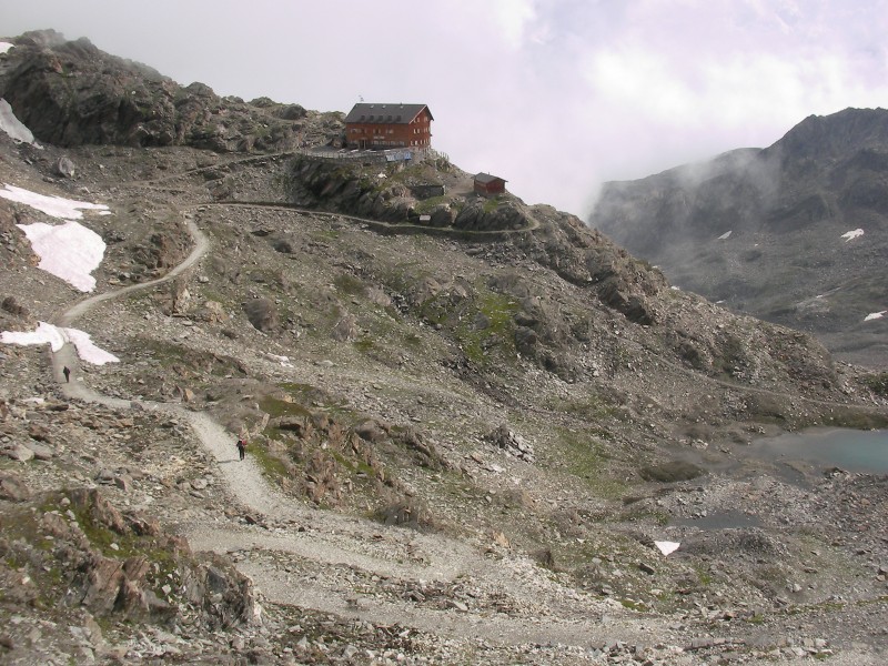 Eisjochl (2895m) refuge sous le col