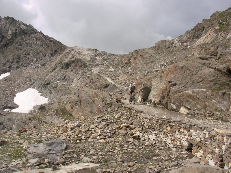 Eisjochl (2895m): départ facile puis tout en T3/T4 très joueur.