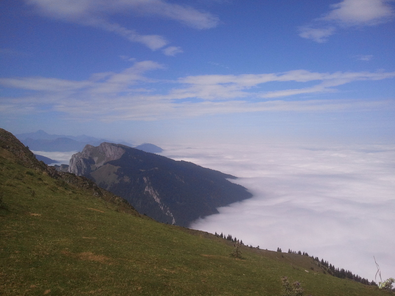 photo 5 : arrivé en haut... Whaou, trop beau. Vue sur le Pic du Gar.