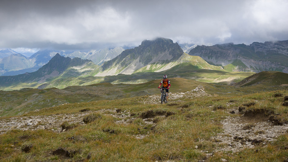 Tête de la Cicle au fond : pas de Mont-Blanc aujourd'hui