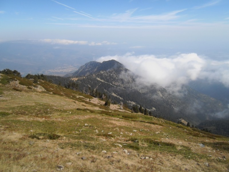 Le Roc Mosquit : La brume restera tout le temps sur le même versant.