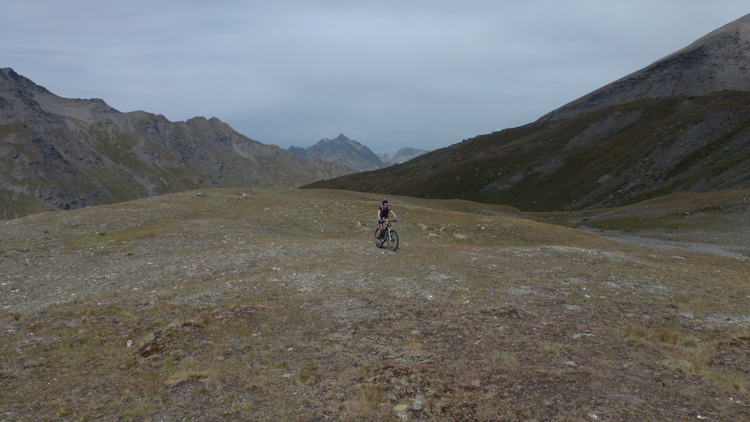 Col de Pelouse : Vers 2500 m, de bonnes zones de roulage