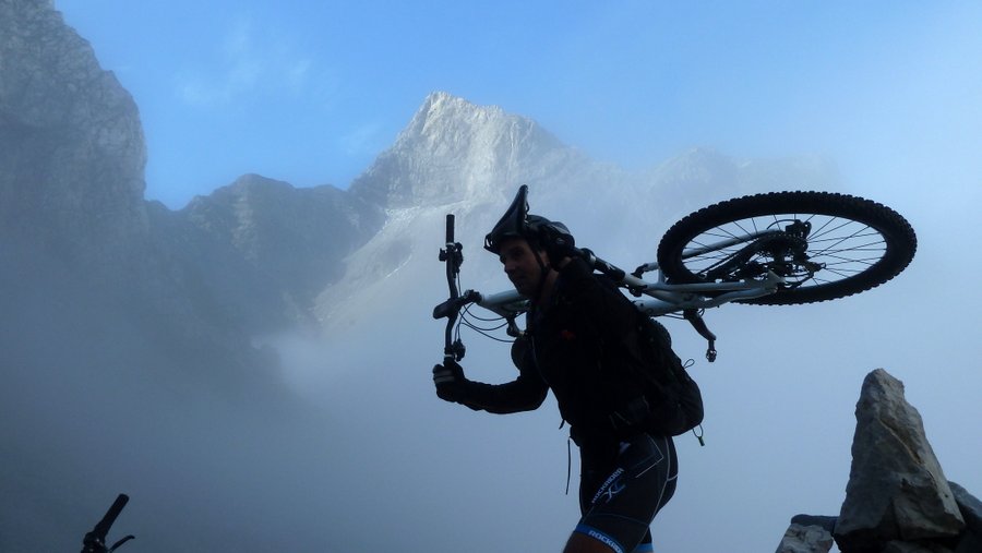 Nico la tête dans les nuages : Cela monte bon train