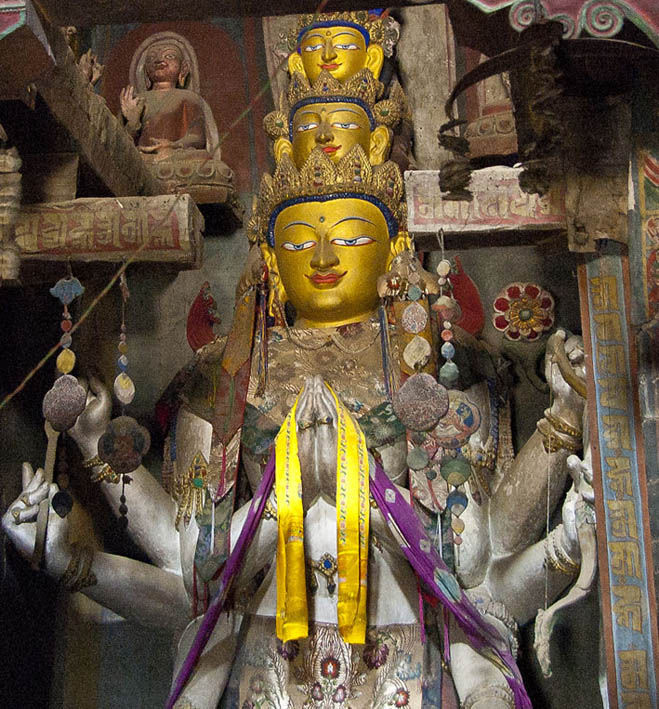 #60 circuit du Sham jour 5 : Statue de Vairocana, monastère de Wanla circuit du Sham jour 5 : Statue de Vairocana, monastère de Wanla
