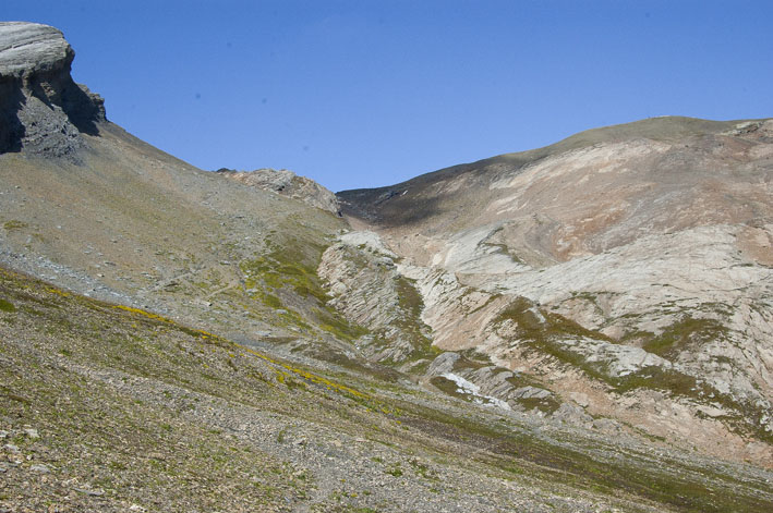 Tête N des Fours : La partie haute du vallon descendant sur Ville des Glaciers