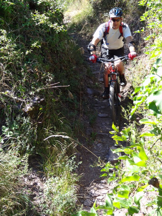 #16 Descente sur St-Sauveur : Puis ça se corse un peu. Descente sur St-Sauveur : Puis ça se corse un peu.