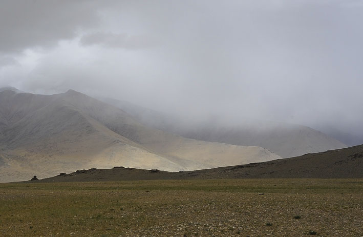 Rupshu : 4ème étape : Orage en arrivant au camp de Basa