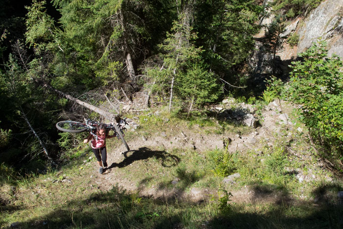 #3 Vallon du Riou Blanc : portage obligatoire. Vallon du Riou Blanc : portage obligatoire.