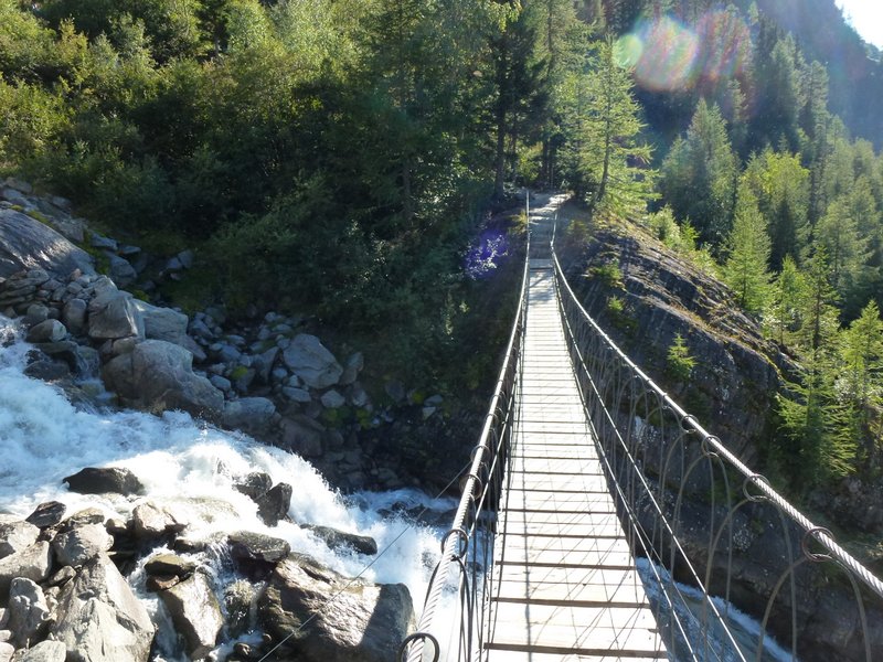 Passerelle de Bionnassay : Etroite...