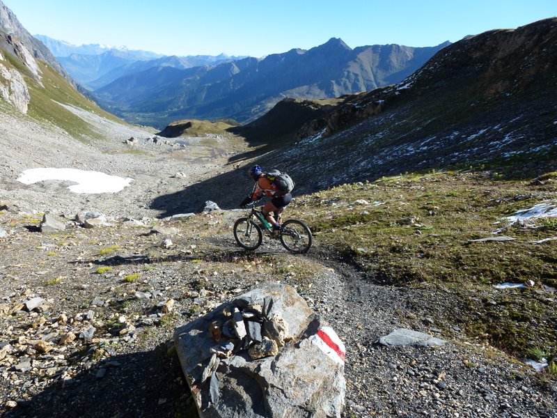 Petit Col Ferret : Descente sur la Fouly