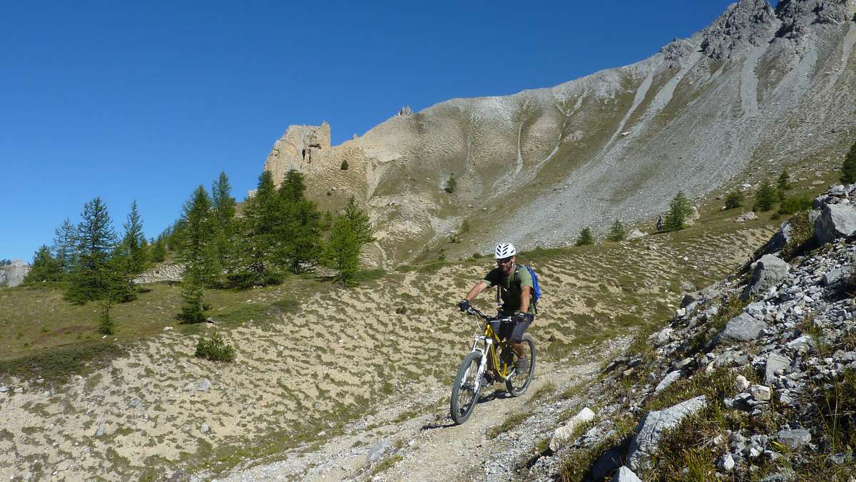 #10 Contrastes : du vert, du bleu, de l Contrastes : du vert, du bleu, de l'ocre : tout y est !
