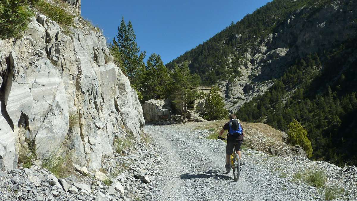 #1 Montée : la piste est bien roulante Montée : la piste est bien roulante