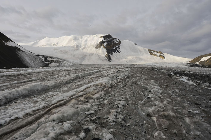 Parang La : 12ème étape : Remontée du glacier du Parang.