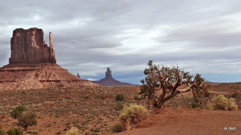 Monument Valley : Clin d'oeil à la grisaille Grenobloise ;)