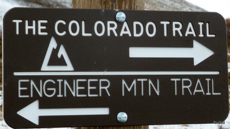 #12 Mountain Engineer trail : On enquille le Mountain Engineer trail et le meilleur (mais dur au début) nous attend Mountain Engineer trail : On enquille le Mountain Engineer trail et le meilleur (mais dur au début) nous attend