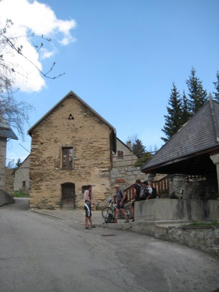 #1 Villard Reymond : Toujours aussi paisible ce petit village. Villard Reymond : Toujours aussi paisible ce petit village.