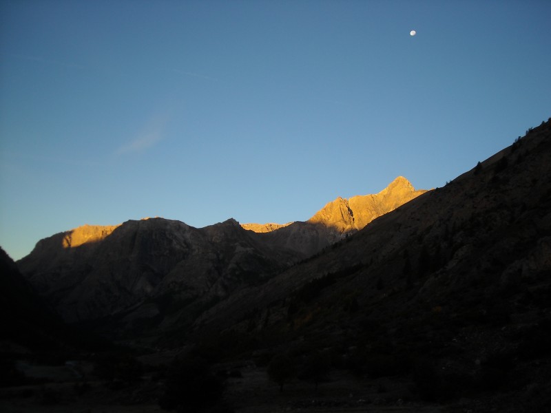 #1 maljasset : le soleil va arriver ,heureusement car il fait 2°c maljasset : le soleil va arriver ,heureusement car il fait 2°c