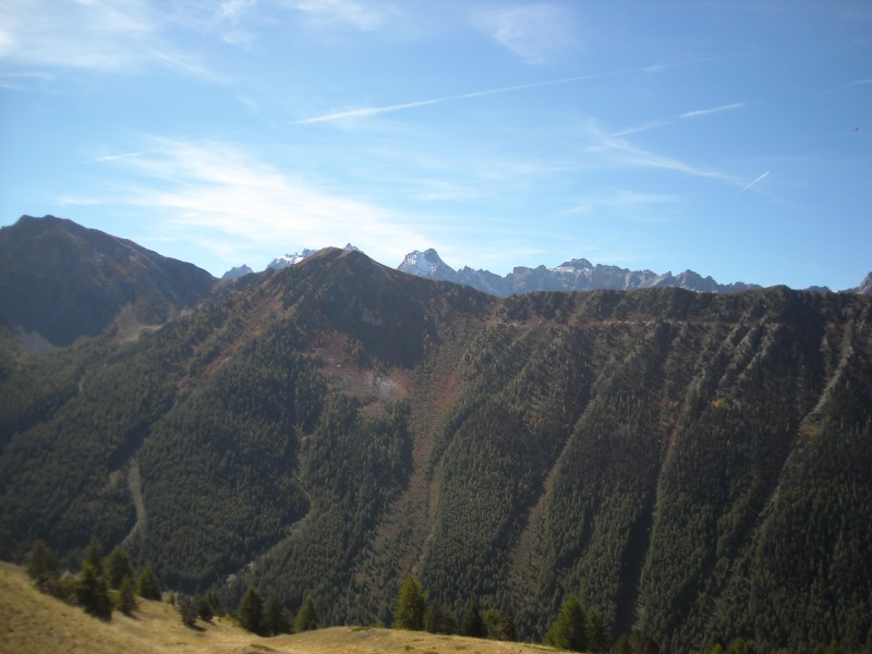 #10 col des Estronques : un petit regard en arrière pendant la montée col des Estronques : un petit regard en arrière pendant la montée