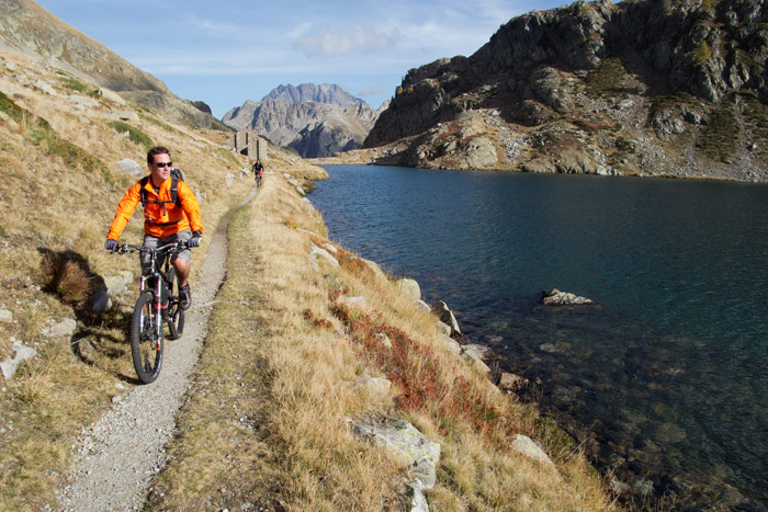 #18 Lac de Valscura : la dernière montée ne va pas tarder à commencer ! Lac de Valscura : la dernière montée ne va pas tarder à commencer !