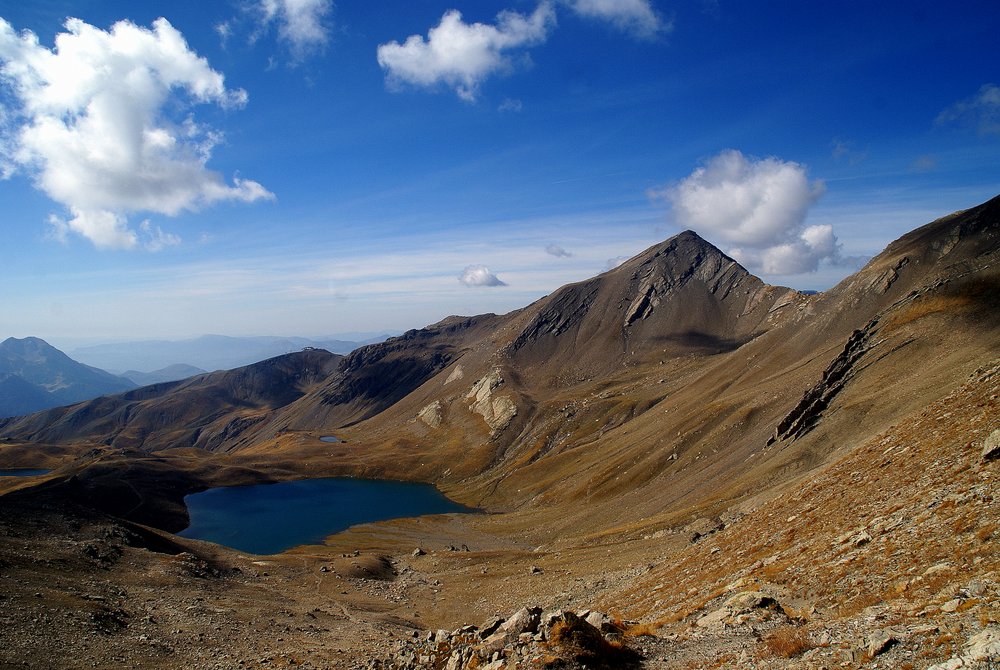 Le Cirque des Estaris : et son lac éponyme