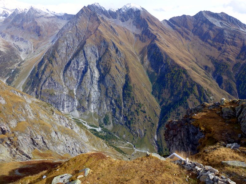 #5 Baltschiedertal : Vue plongeante sur le sauvage Baltschiedertal Baltschiedertal : Vue plongeante sur le sauvage Baltschiedertal
