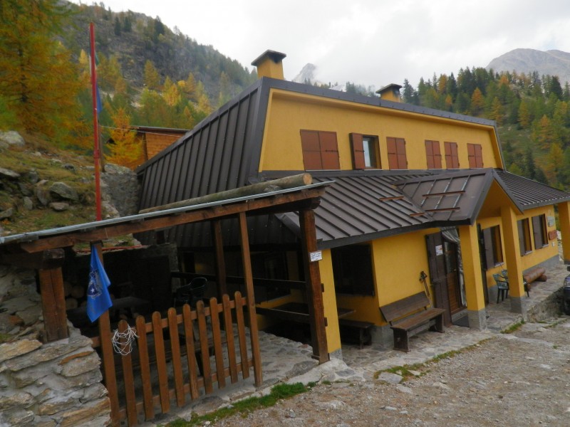 #2 Refuge du Laus : Bien rénové. Refuge du Laus : Bien rénové.