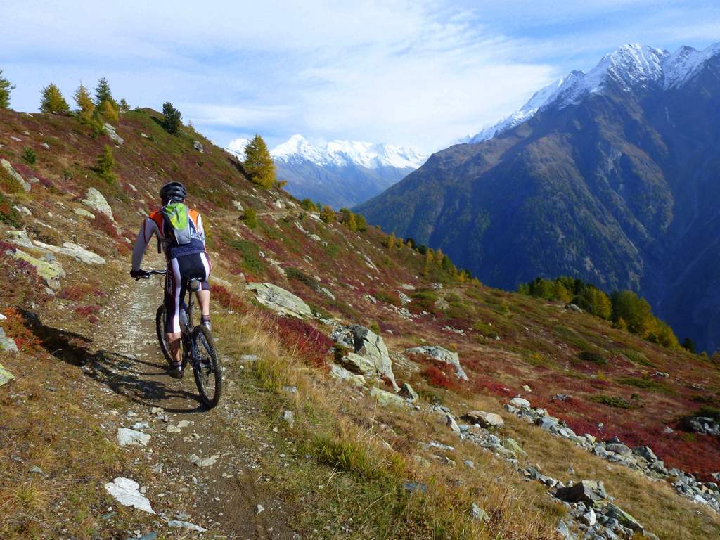 #4 Lötschental : Traversée vers Oberi Meiggu Lötschental : Traversée vers Oberi Meiggu