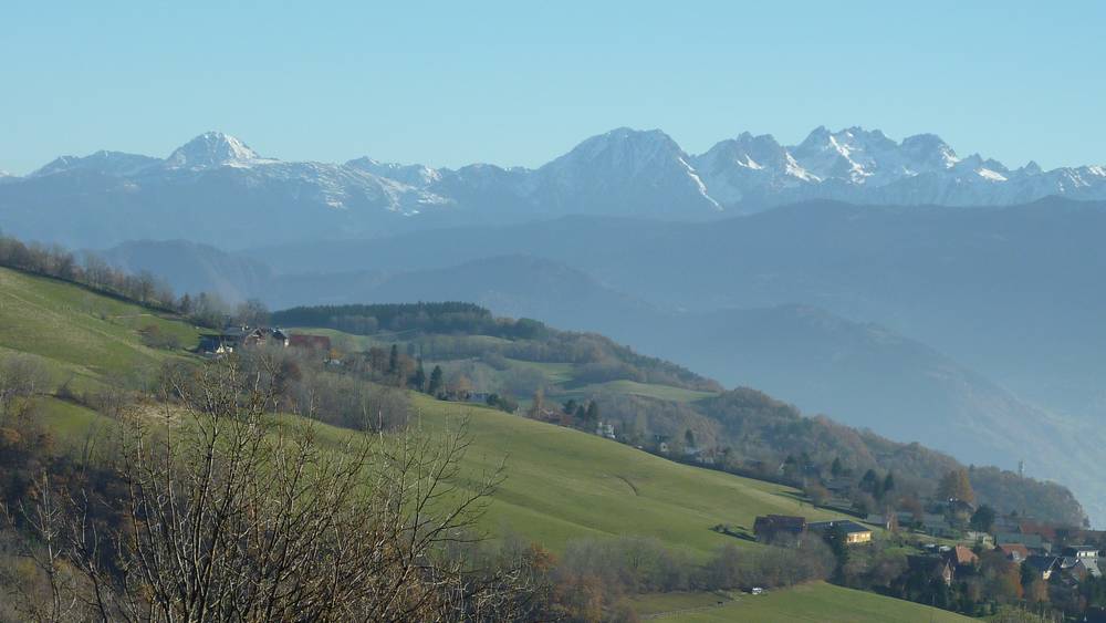 #9 Contrastes : vert-blanc-bleu Contrastes : vert-blanc-bleu