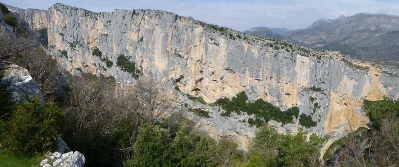 #8 Jolies falaises : Quelle verticalité ! Jolies falaises : Quelle verticalité !