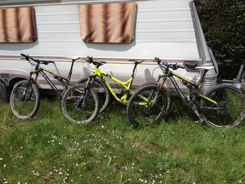 #8 spads : en attendant la douche :) spads : en attendant la douche :)
